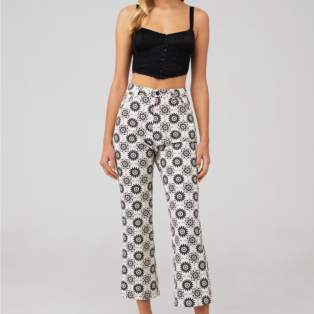 Rollas X Phoebe Tonkin Revolve NWT Plaza Bootcut Crop Floral Cream Pants XS